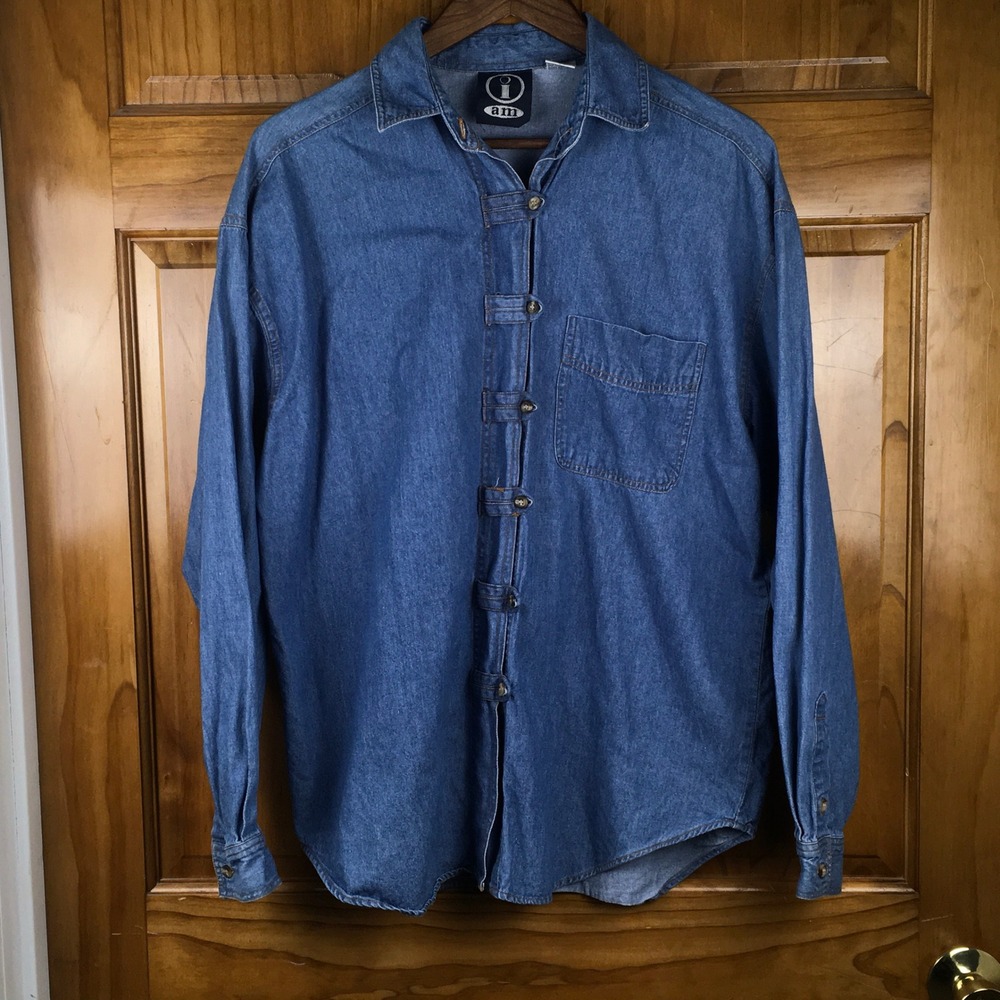 Vtg Denim Med Toggle Button Down Shirt Blue Cotton Coastal Grandma Cottage 90s